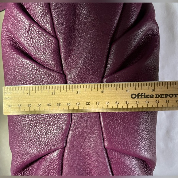 NWT  MARC JACOBS NEW YORK  HANDBAG   Color: Aubergine   Leather - Picture 10 of 10